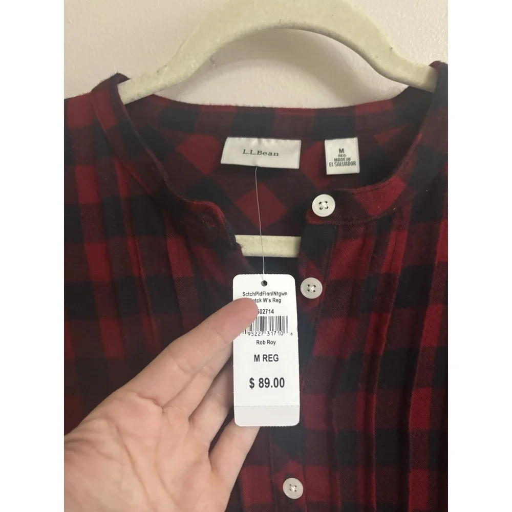 L.L. Bean Scotch Plaid Cotton Flannel Red Classic Pockets Nightgown Medium NEW